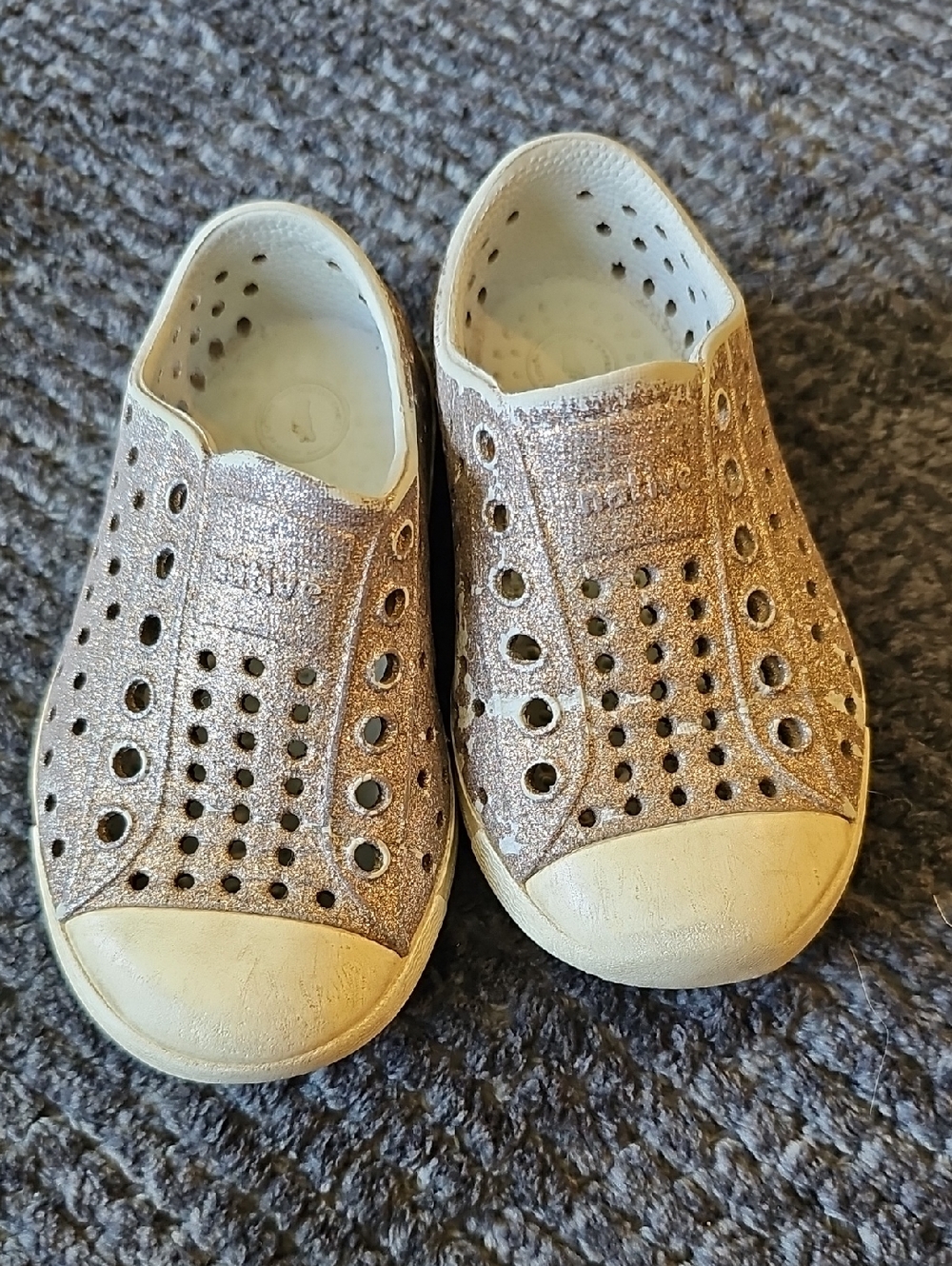 Native Jefferson Glitter Toddler Shoes Rose Gold Size C6